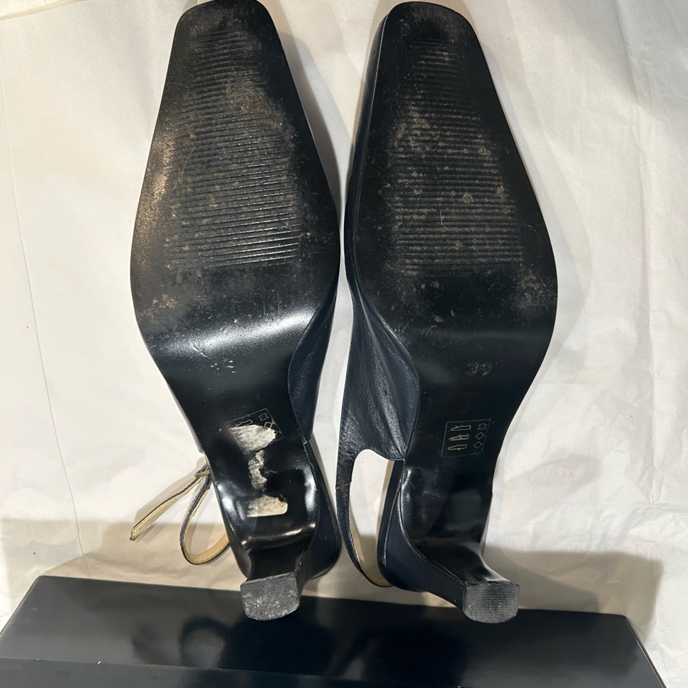 Black low heel with strap